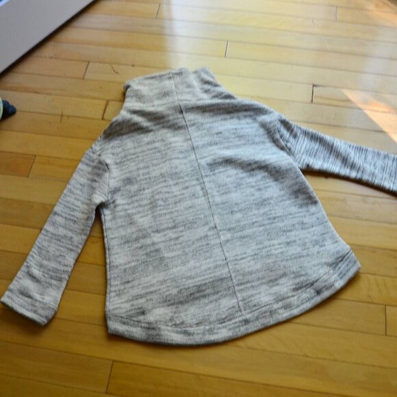 ANTHROPOLOGIE Saturday Sunday Sweater Hi-Lo Heather Gray Space Dye Cowl Neck M - Picture 8 of 9